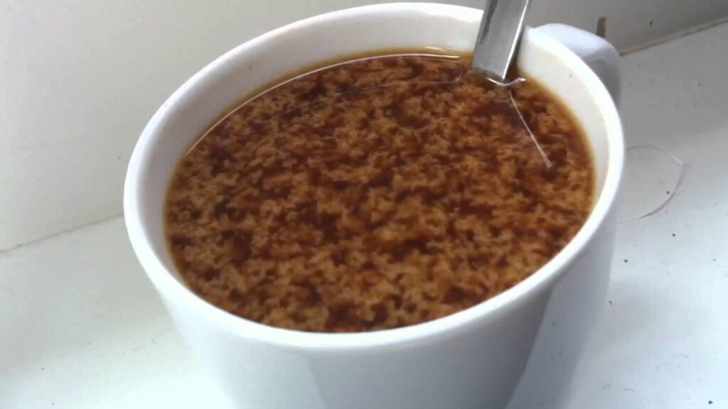 does oat milk curdle in hot coffee_005