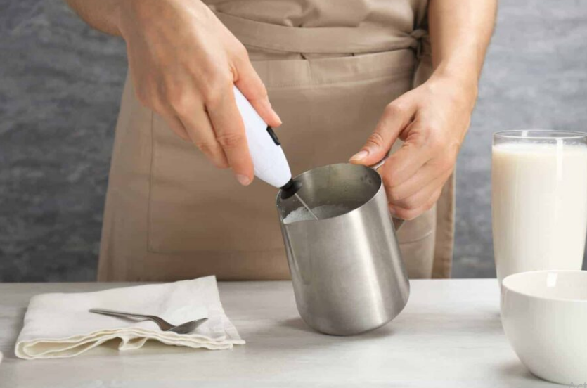 Do handheld milk frothers heat milk